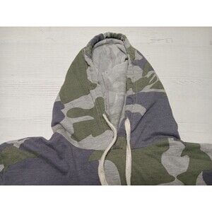 EXIST Camo Hoodie Raw Hem Drawstring Pullover Casual Comfy Size Small *See Pics